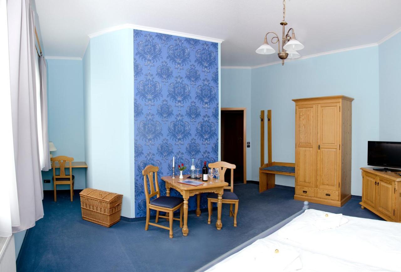 Hotel & Restaurant Haus Am See Locknitz Ngoại thất bức ảnh