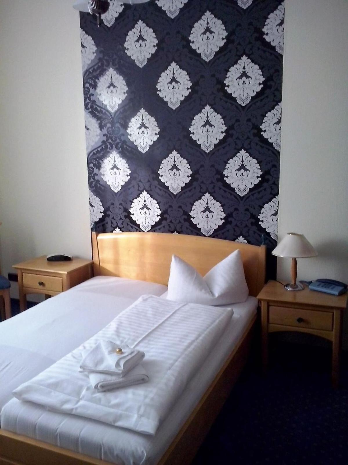Hotel & Restaurant Haus Am See Locknitz Ngoại thất bức ảnh