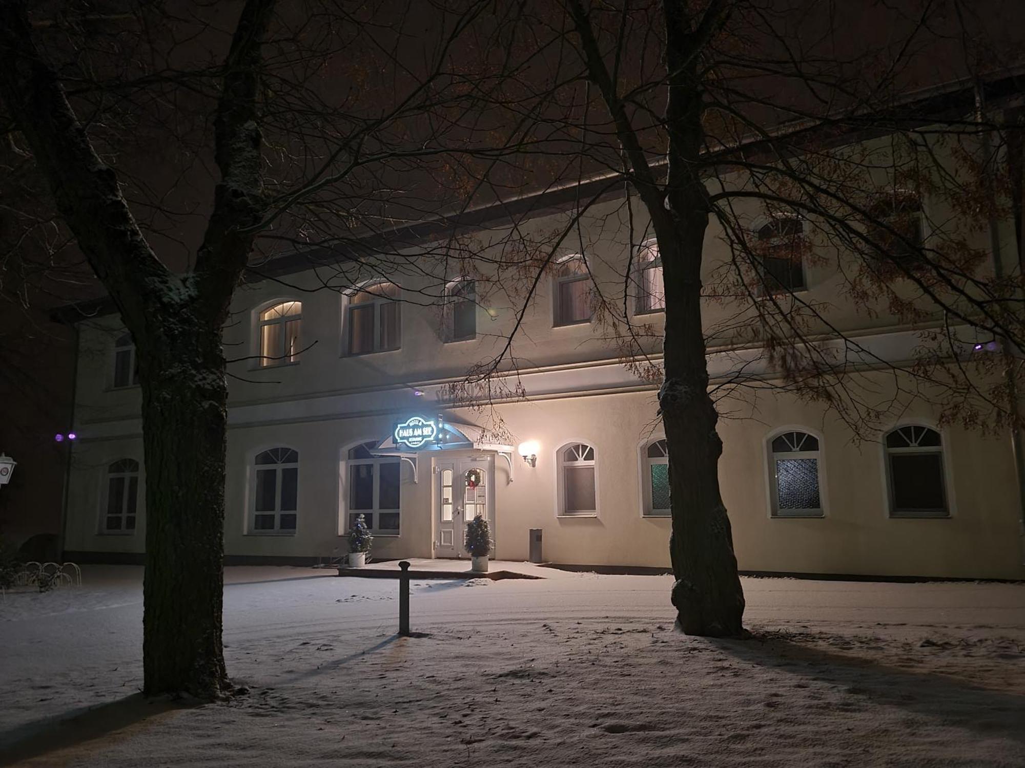 Hotel & Restaurant Haus Am See Locknitz Ngoại thất bức ảnh