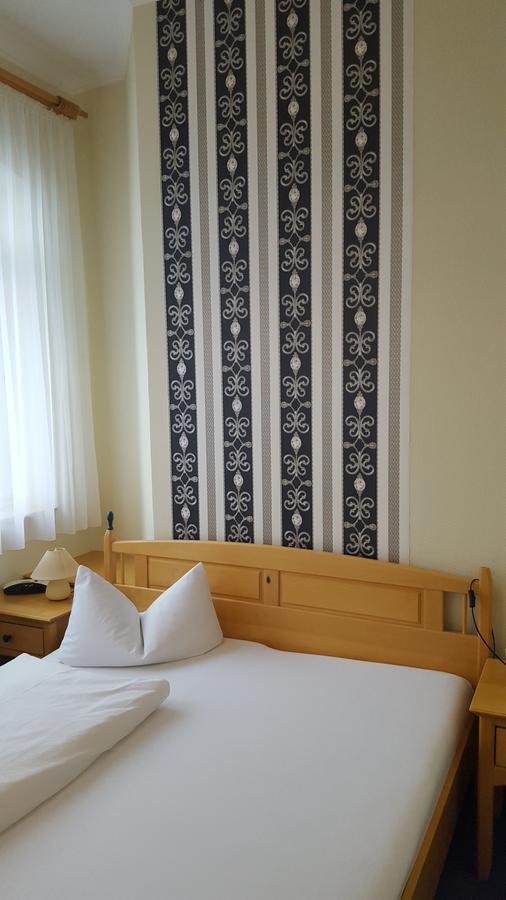 Hotel & Restaurant Haus Am See Locknitz Ngoại thất bức ảnh